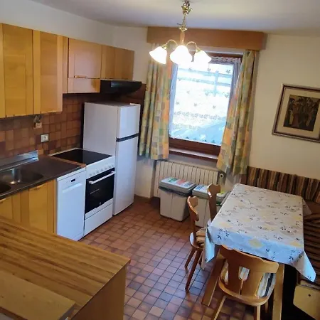 Apartment Garofol Da Mont-dolomiti E Relax *