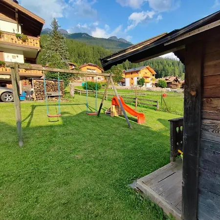 Garofol Da Mont-dolomiti E Relax * Soraga